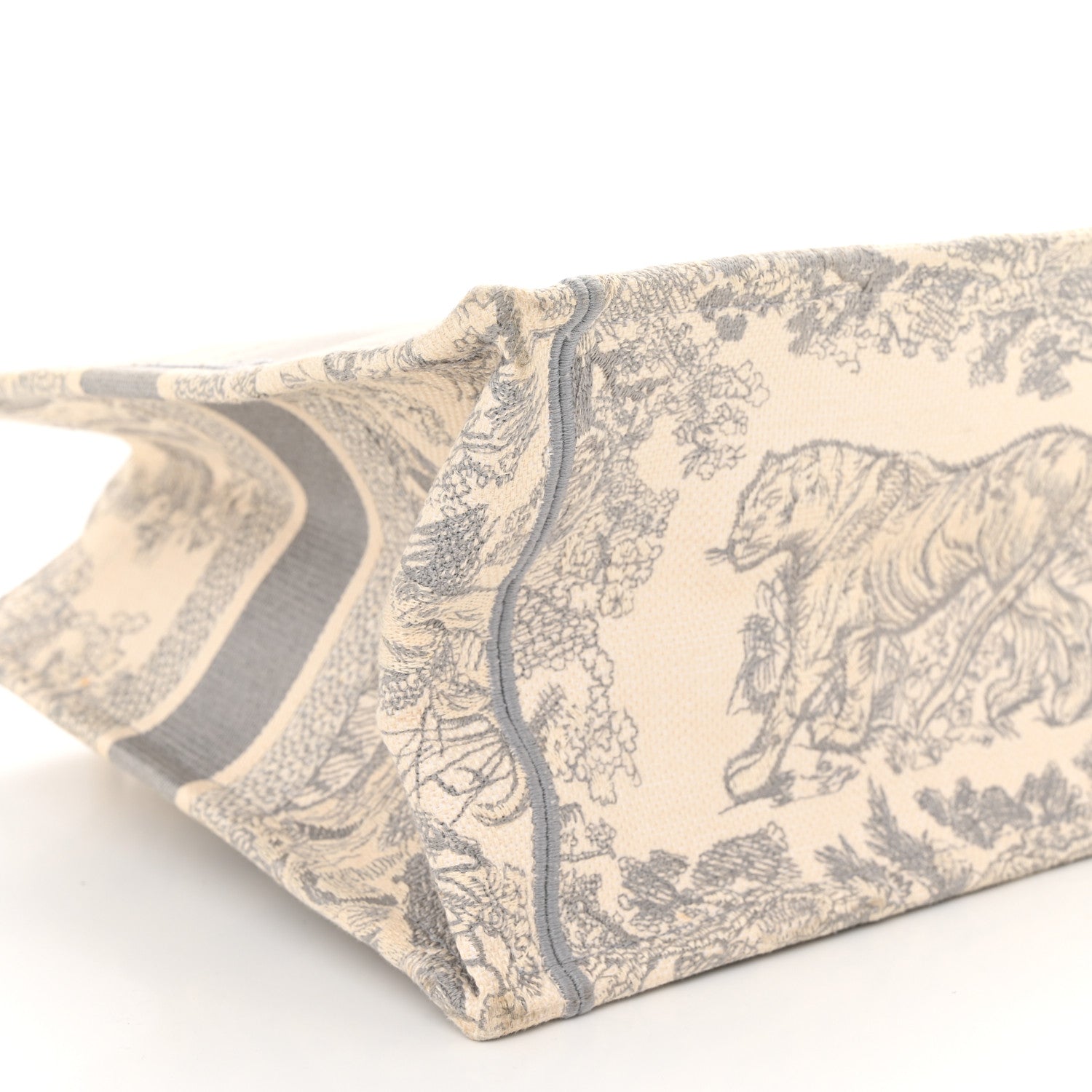 Christian Dior Canvas Embroidered Medium Dioriviera Toile De Jouy Book Tote Gray 9 of 15