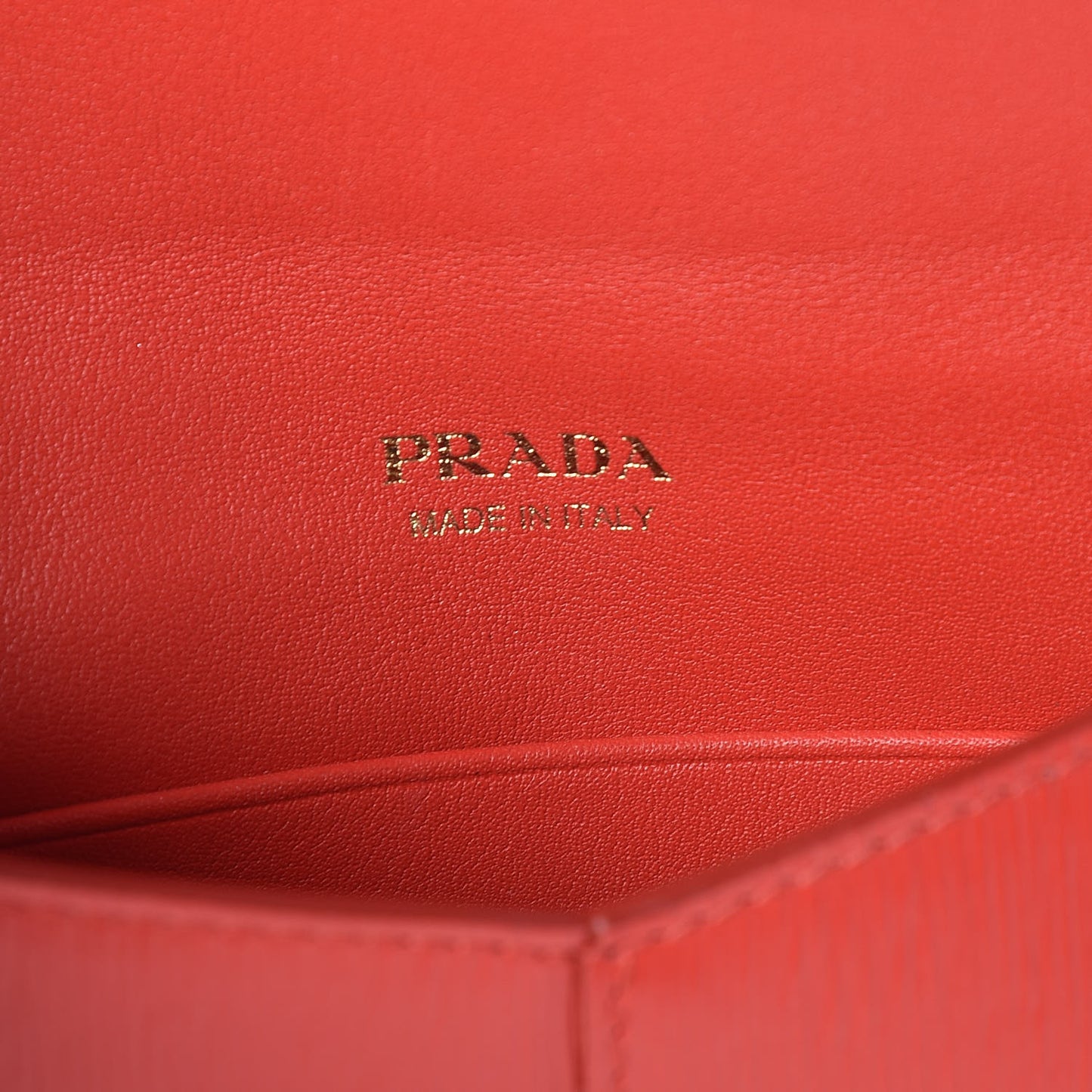 Vitello Move Envelope Wallet Lacca