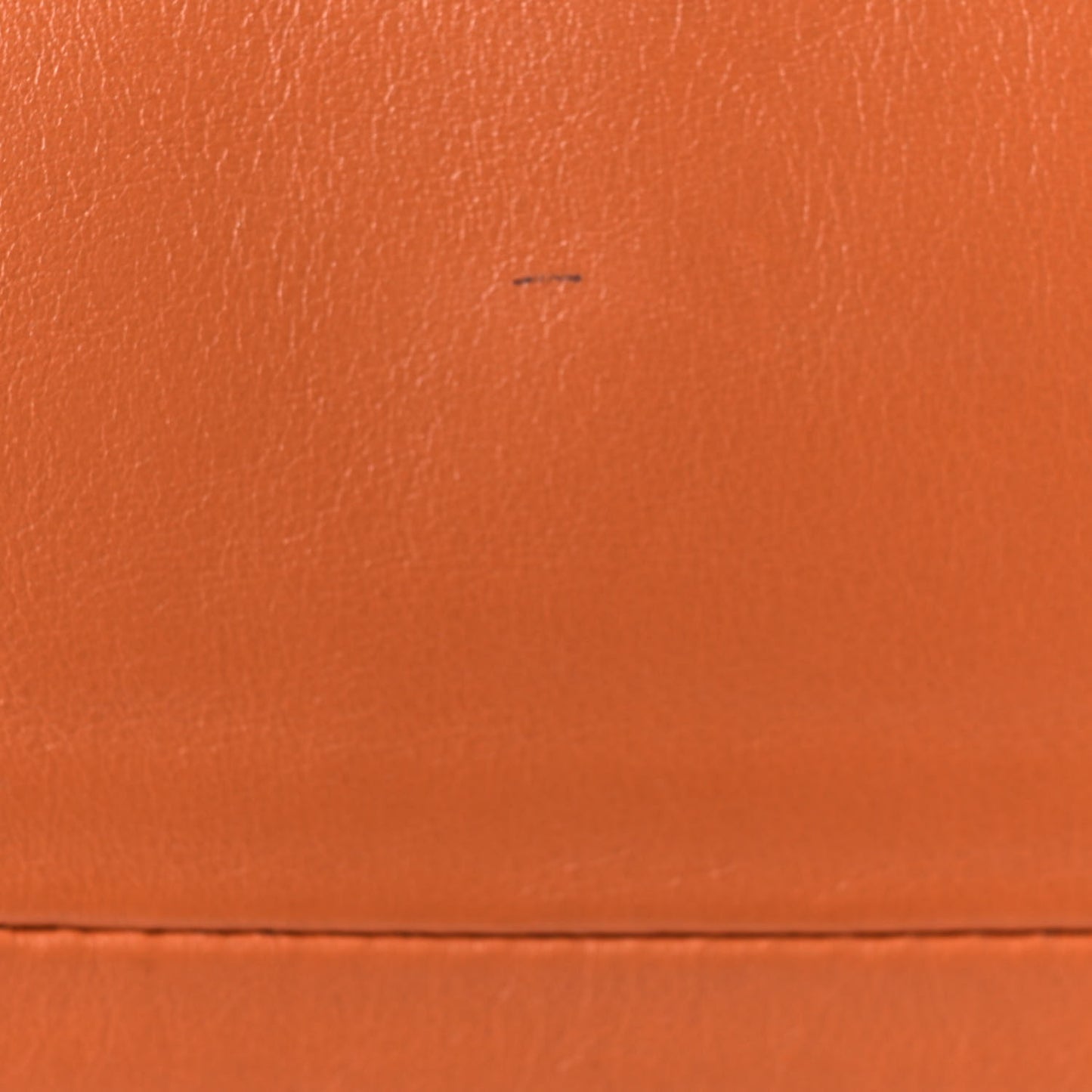 Calfskin The Pouch Chain Clay