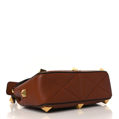 Valentino Garavani Grained Calfskin Medium Roman Stud Shoulder Bag Selleria 4 of 8