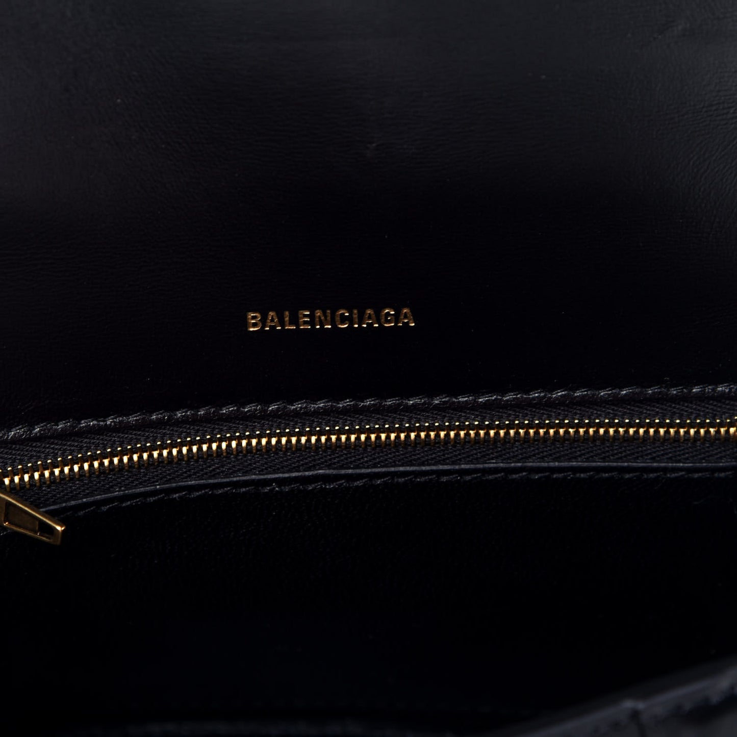 Shiny Box Calfskin Small Hourglass Top Handle Bag Black