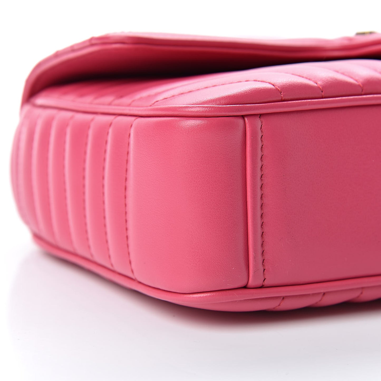Soft Calfskin Impunture Diagramme Medium Chain Flap Shoulder Bag Magenta