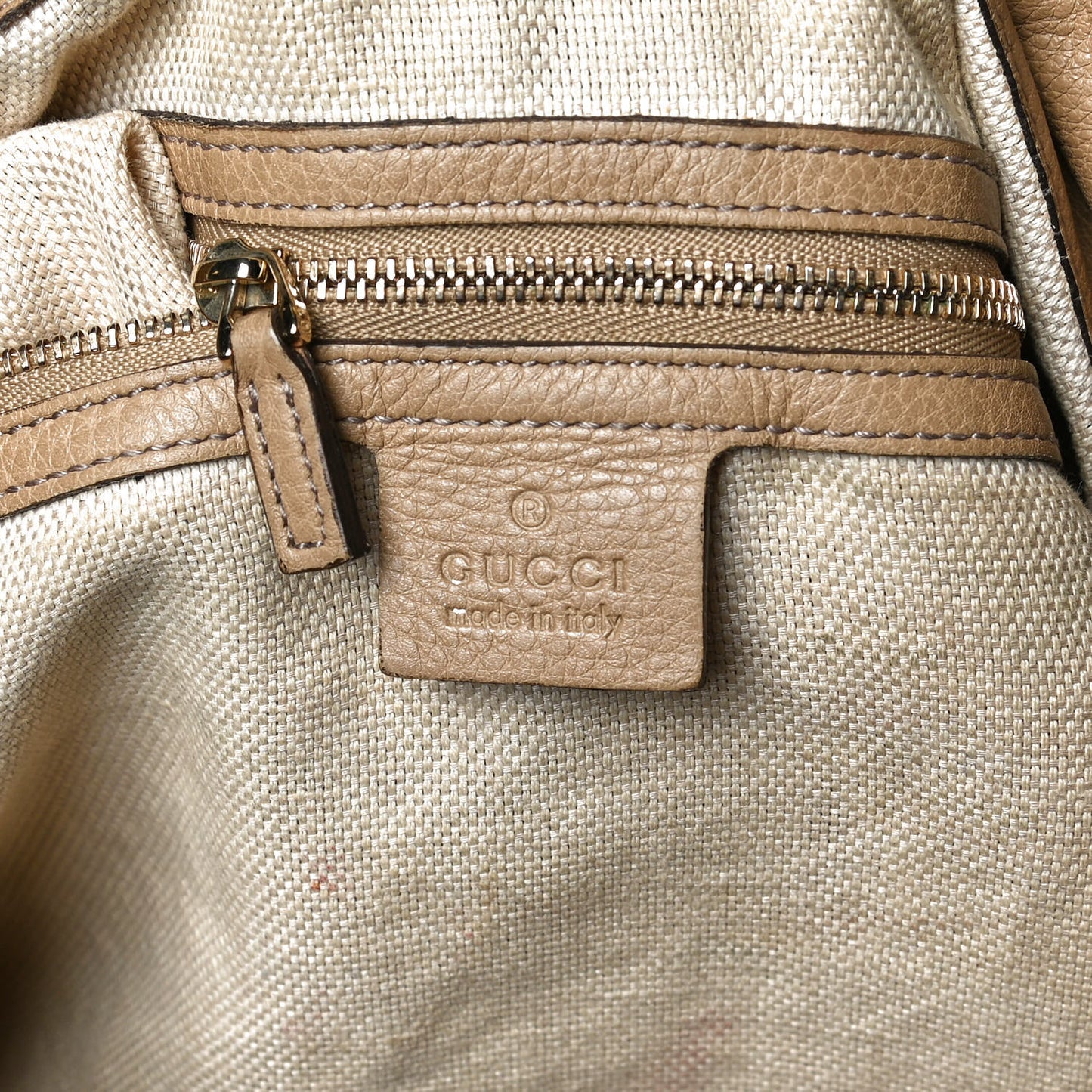 Pebbled Calfskin Large Soho Chain Shoulder Bag Nude