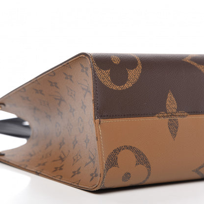 Louis Vuitton Reverse Monogram Giant Onthego MM 6 of 9