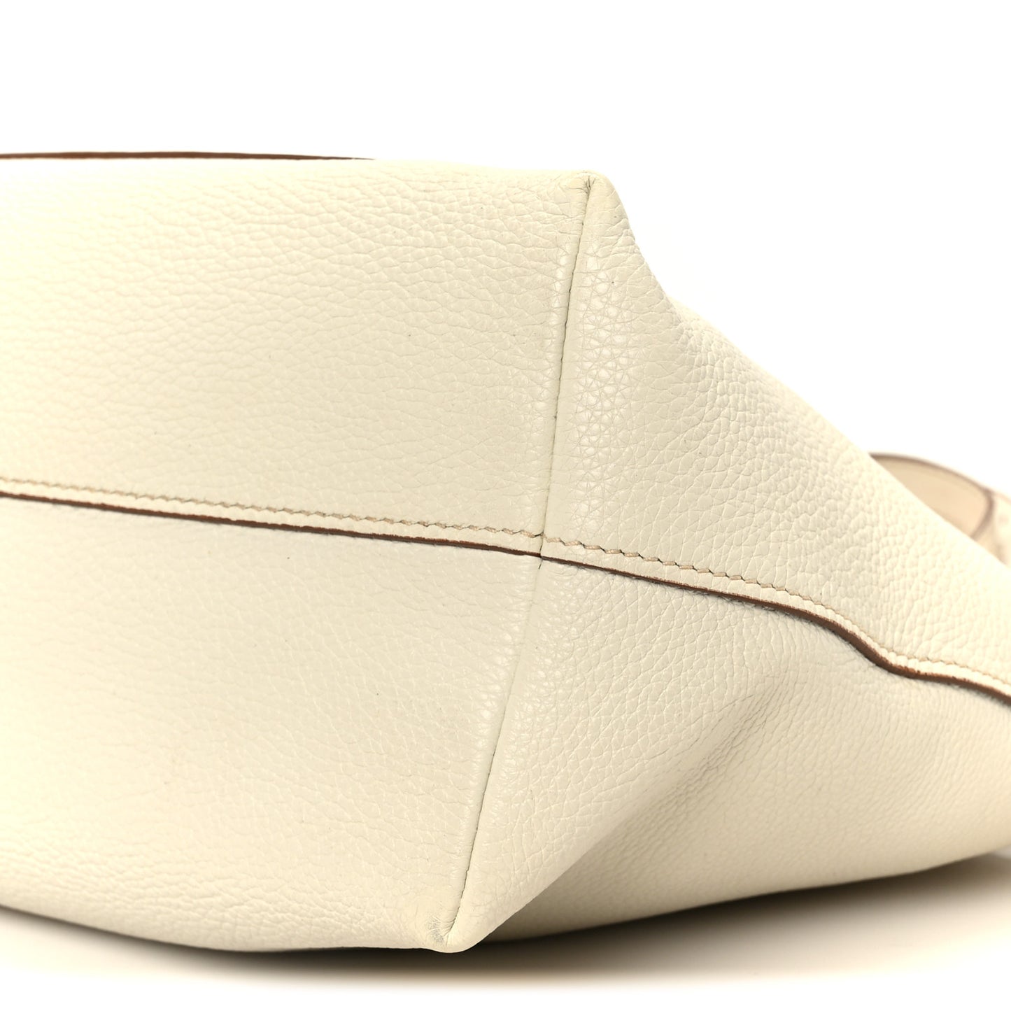 Vitello Daino Small Shopping Tote Talco