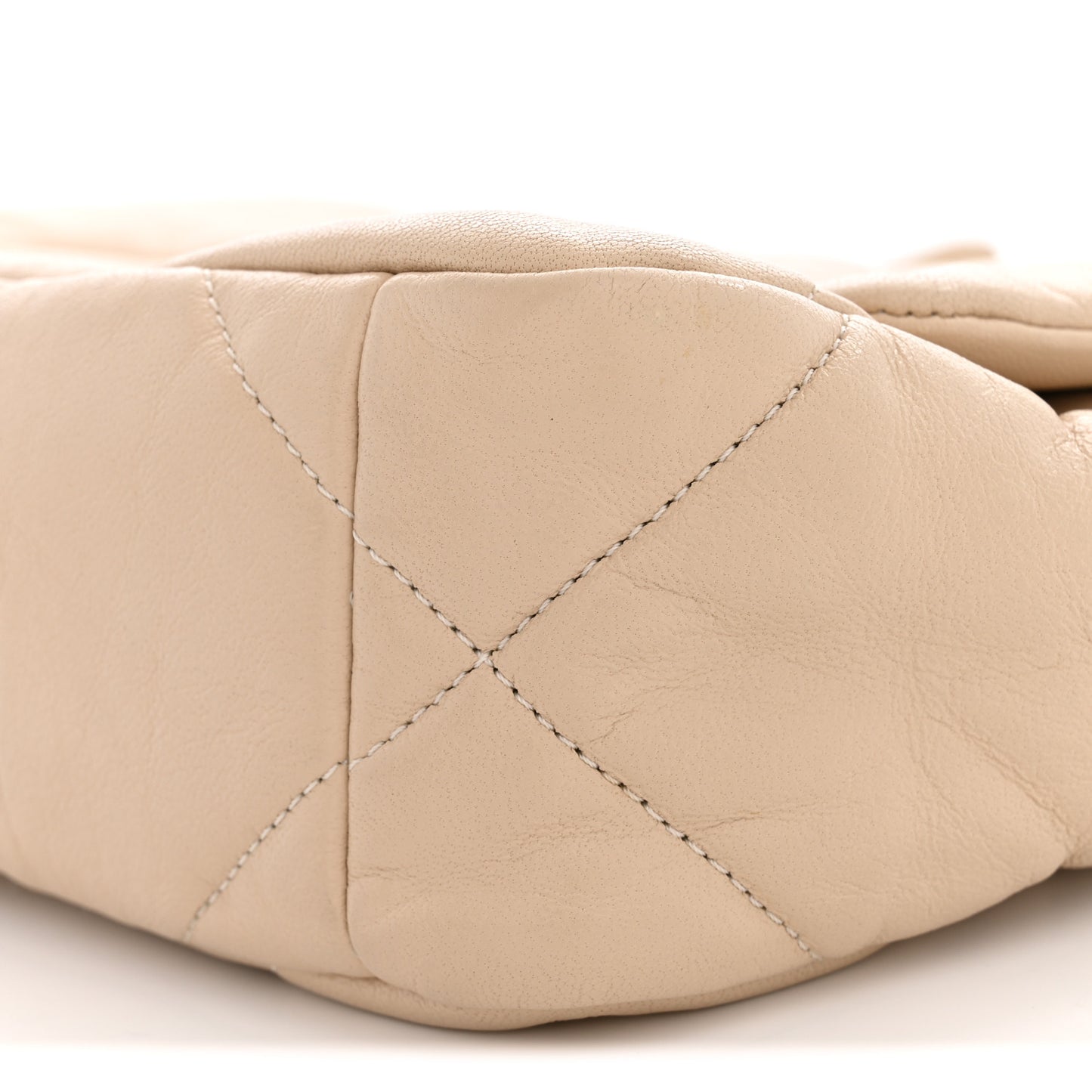 Lambskin Quilted Medium Chanel 19 Flap Light Beige