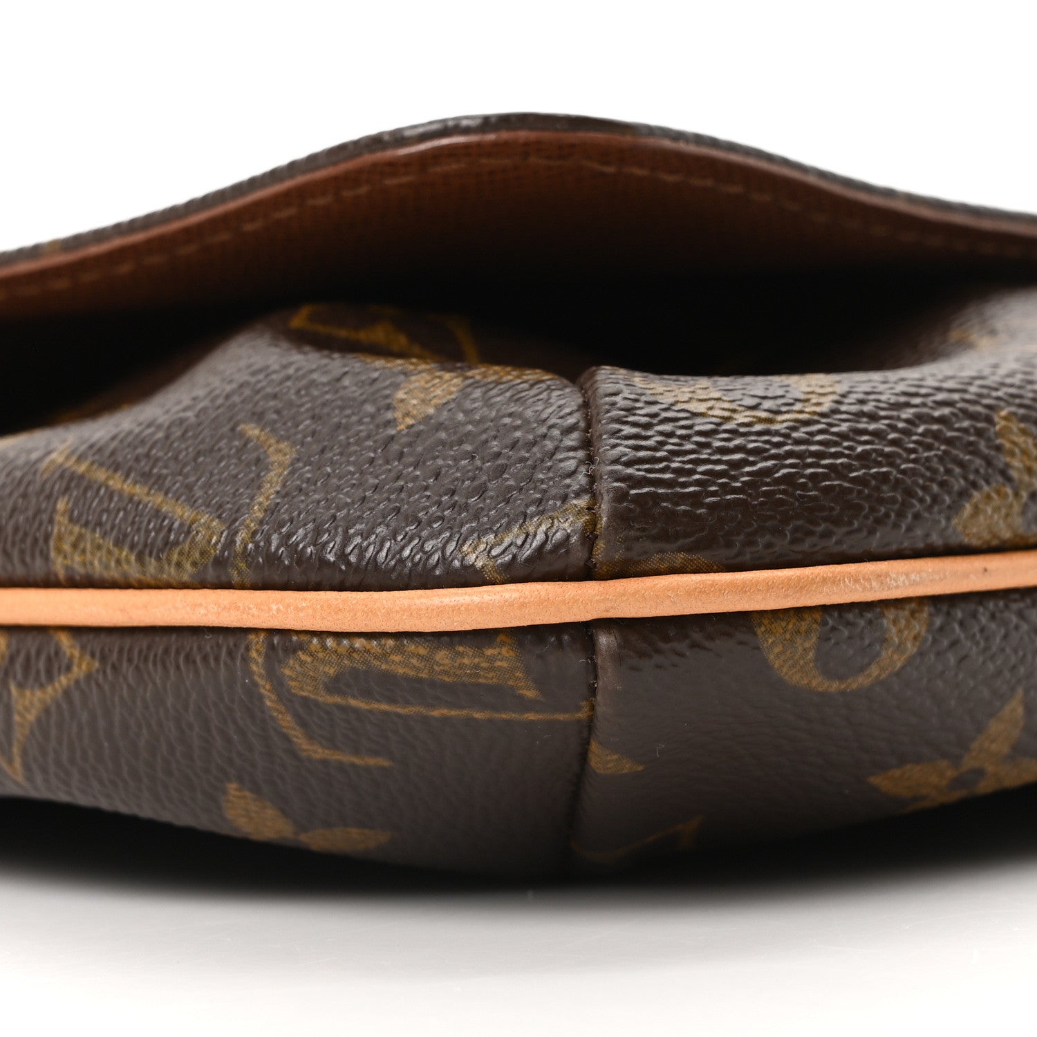 Louis Vuitton Monogram Musette Salsa 8 of 9