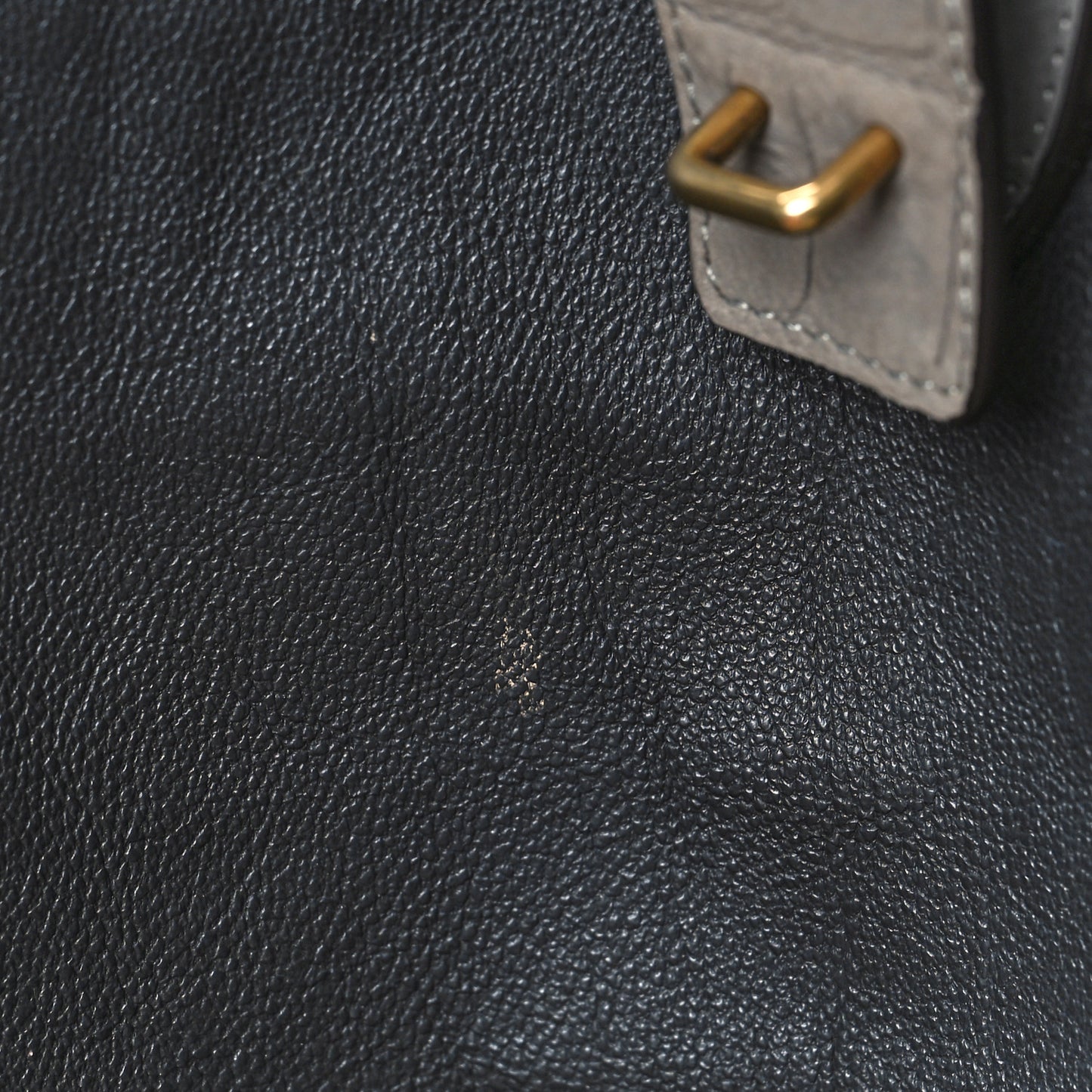 Crocodile Embossed Nubuck Medium Phantom Luggage Grey