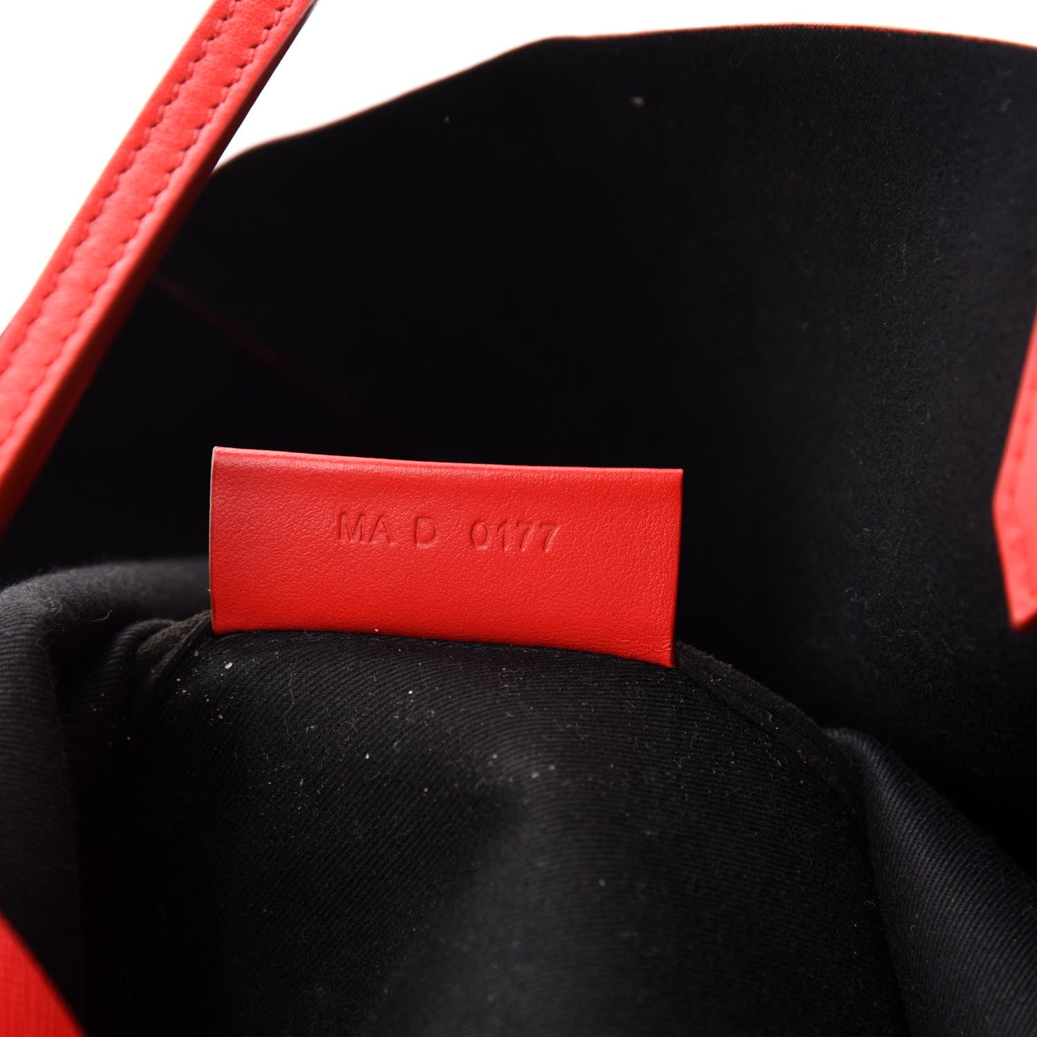 Givenchy Textured Coated Canvas Large Bambi Print Antigona Tote Red 10 of 11