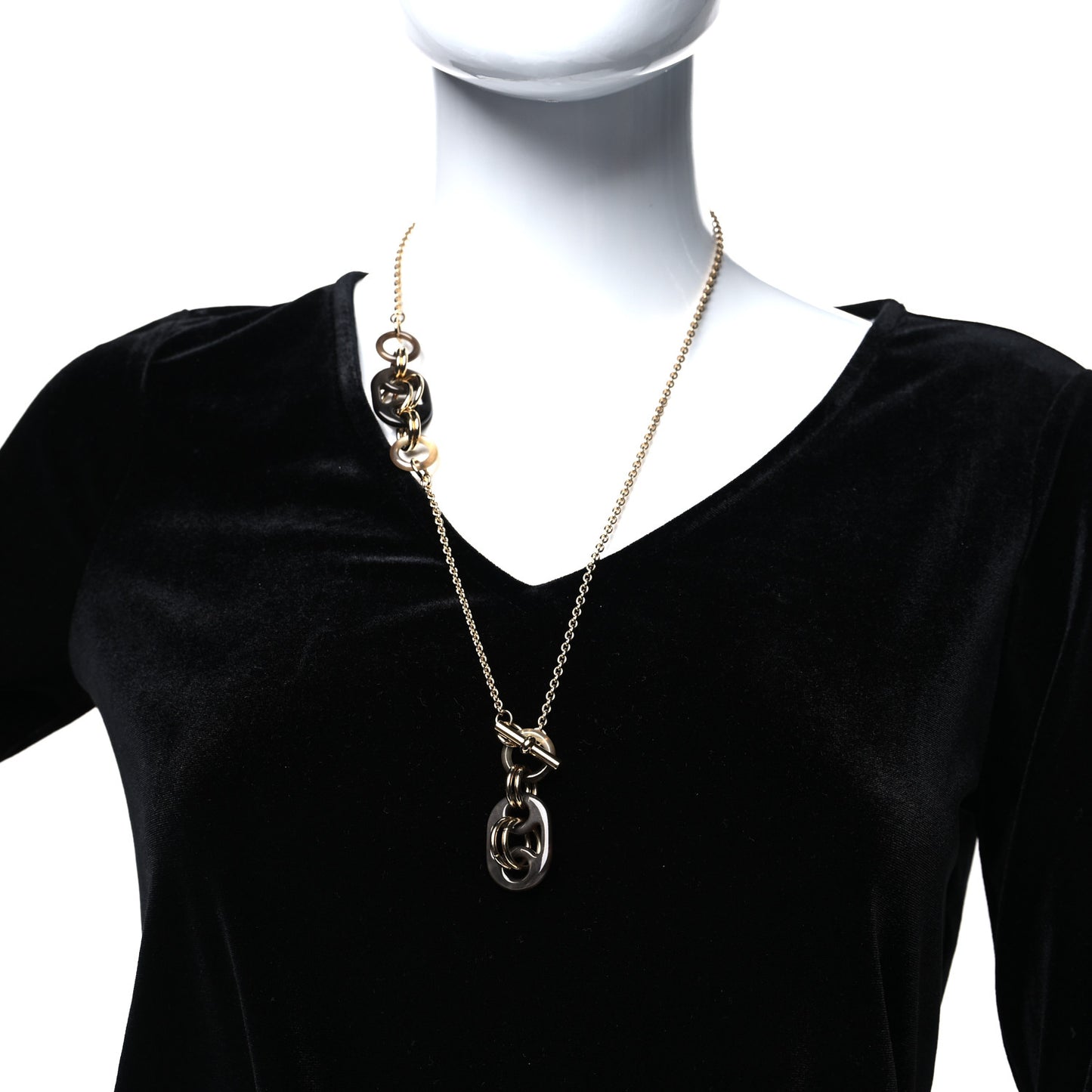 Buffalo Horn Lacquer Eurydice Pendant Necklace