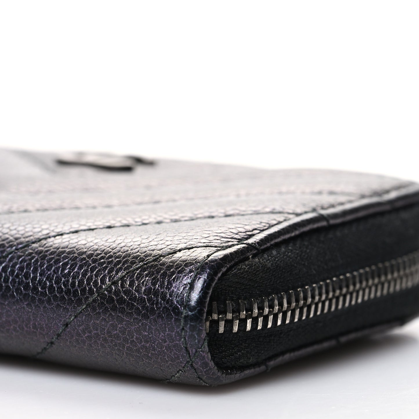 Iridescent Caviar Chevron Quilted Zip Around Coin Purse Black