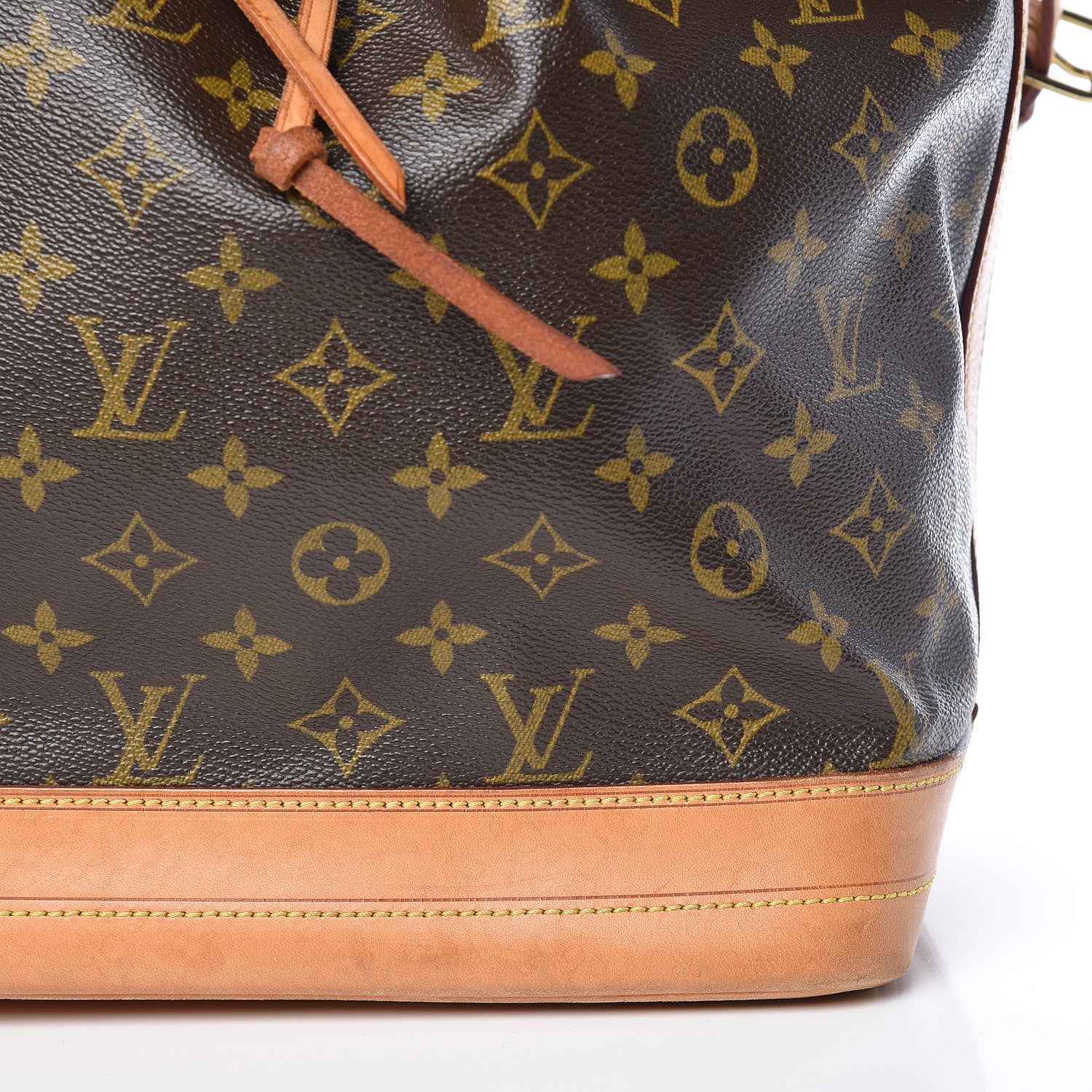 Louis Vuitton Monogram Noe 13 of 24