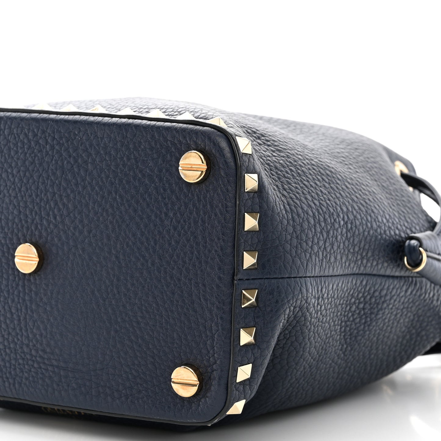 Pebbled Calfskin Small Rockstud Bucket Bag Navy