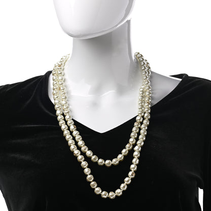 Gucci Pearl GG Sylvie Long Necklace 2 of 7