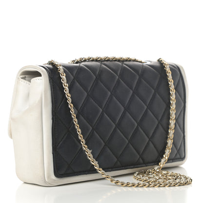 Chanel Calfskin Quilted Medium Graphic Flap Black White 3 of 13