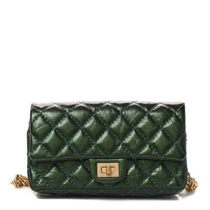 Chanel Metallic Aged Calfskin Quilted 2.55 Reissue Flap Belt Bag Clutch Green 1 of 9