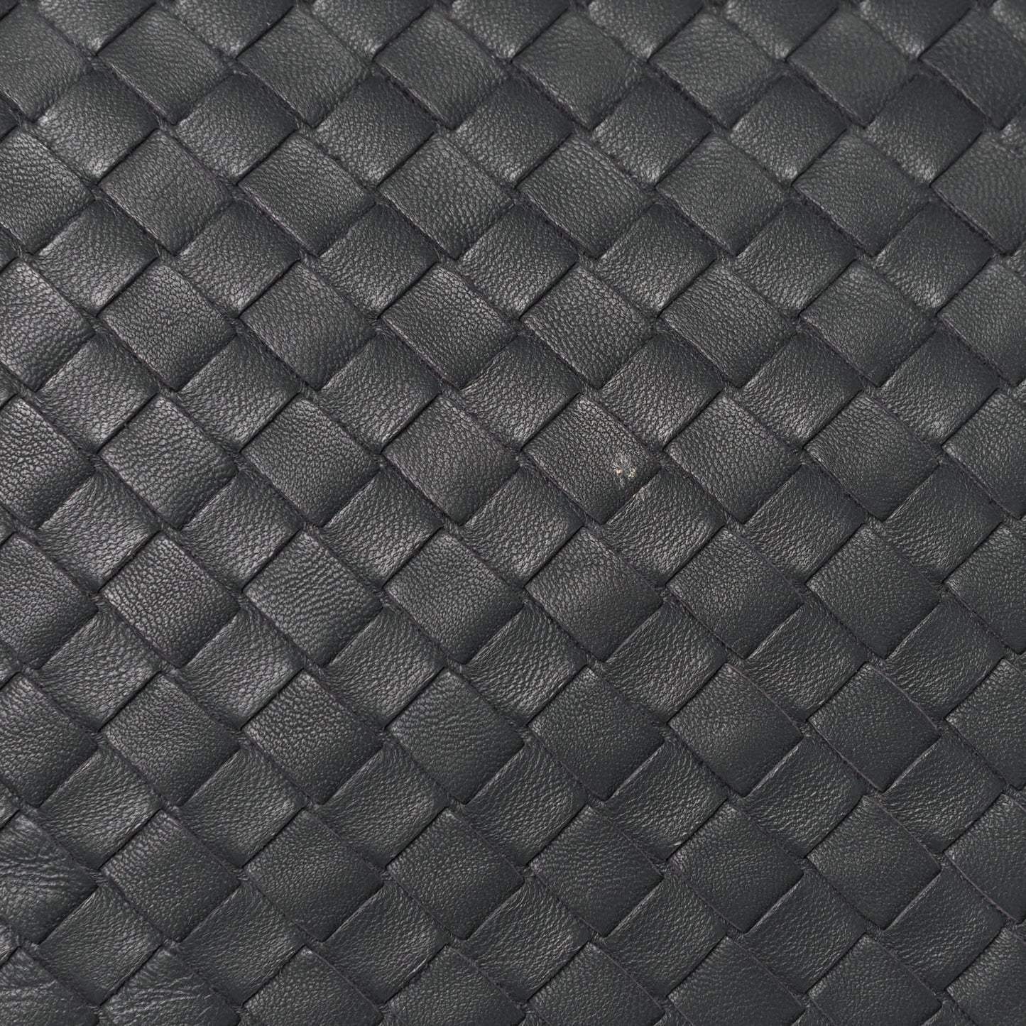 Nappa Intrecciato Large Seamless Tote Black
