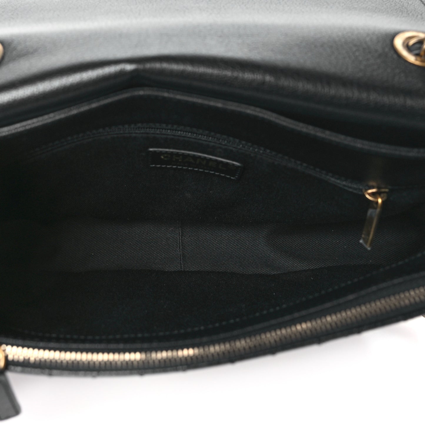 Shiny Calfskin Goatskin Quilted Medium Coco Curve Messenger Flap Black