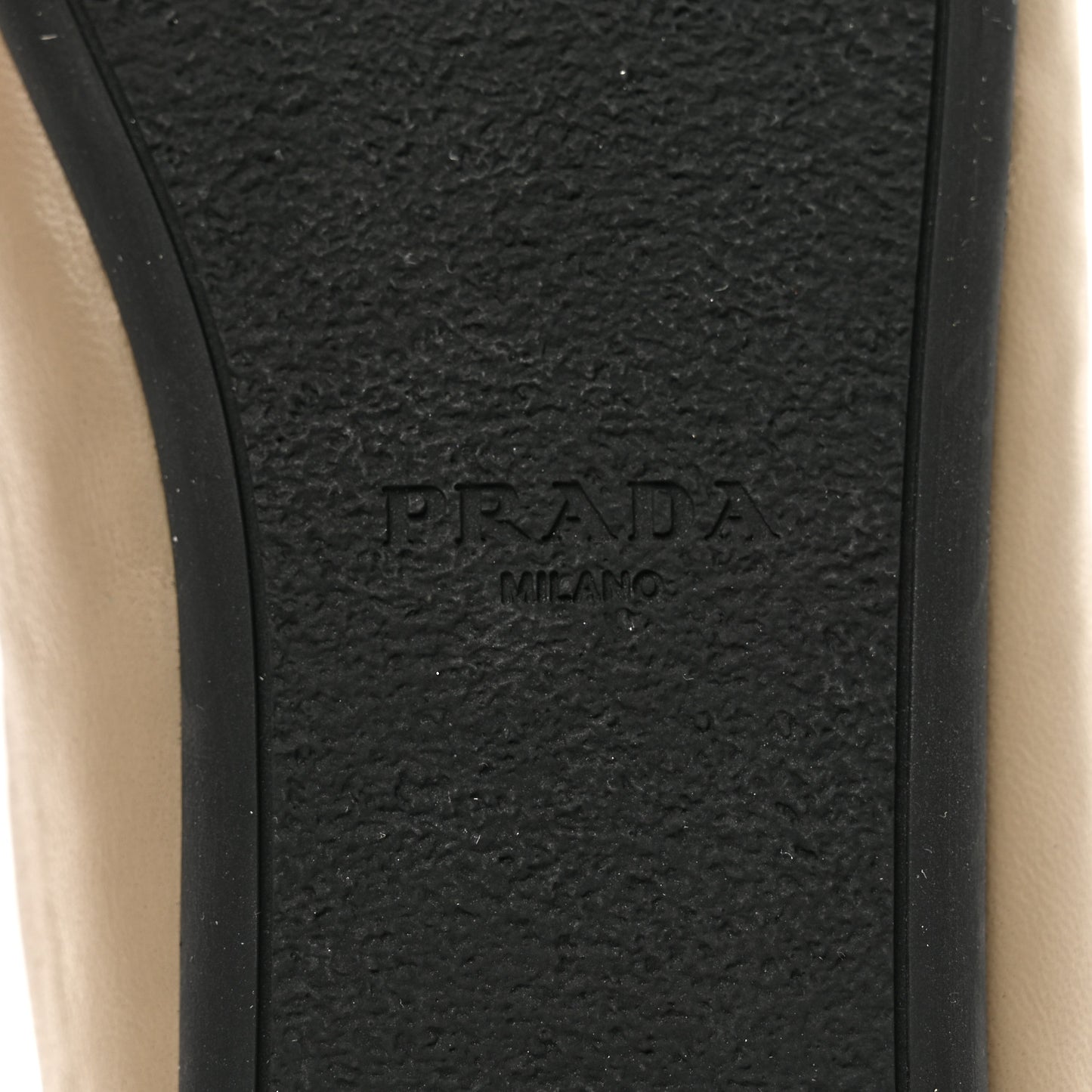 Nappa Soft Padded Triangle Ballet Flats 38 Deserto
