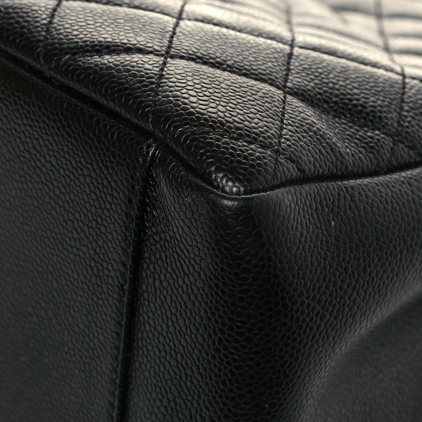 Caviar Quilted Grand Shopping Tote GST Black