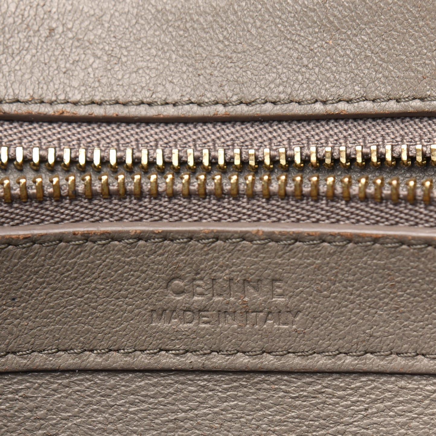 Crocodile Embossed Nubuck Small Belt Cabas Phantom Beige