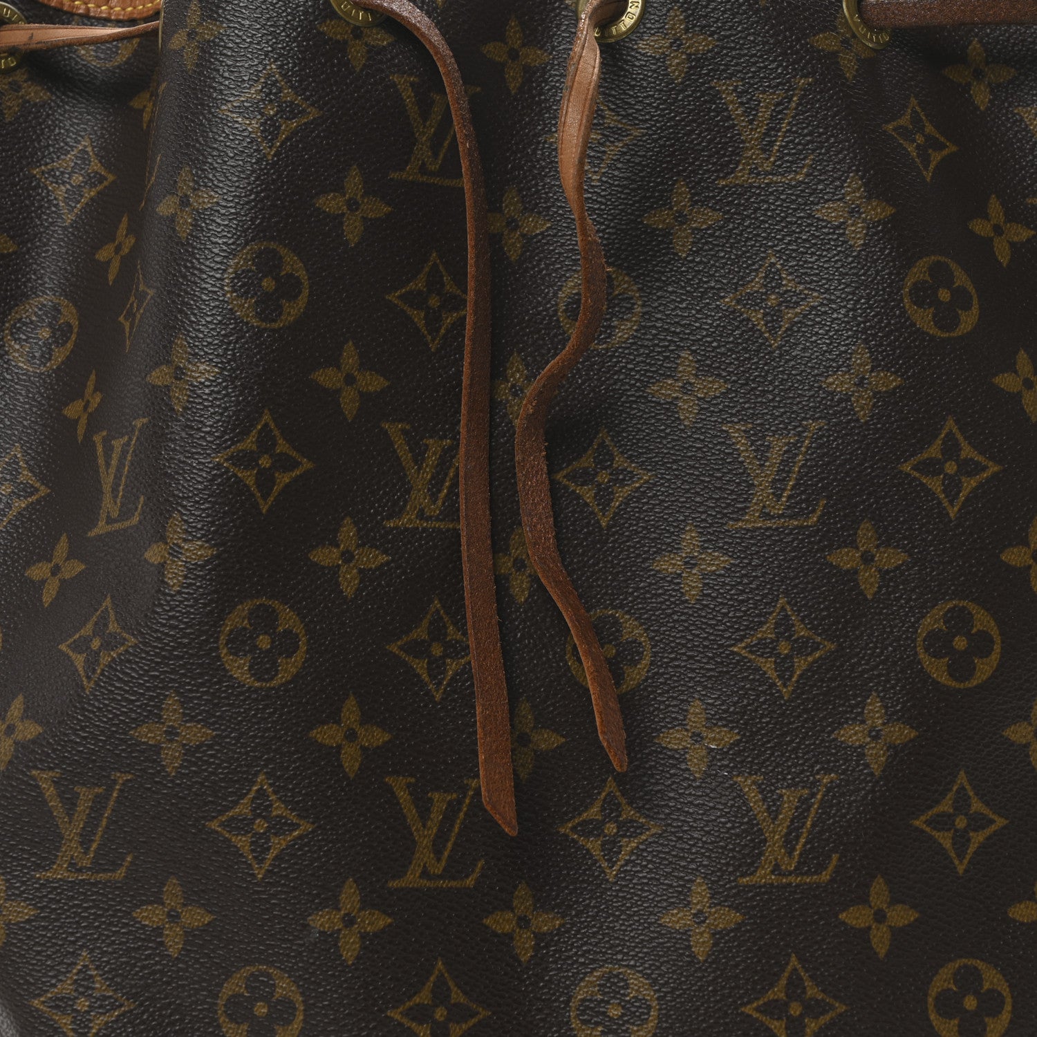 Louis Vuitton Monogram Noe 8 of 10