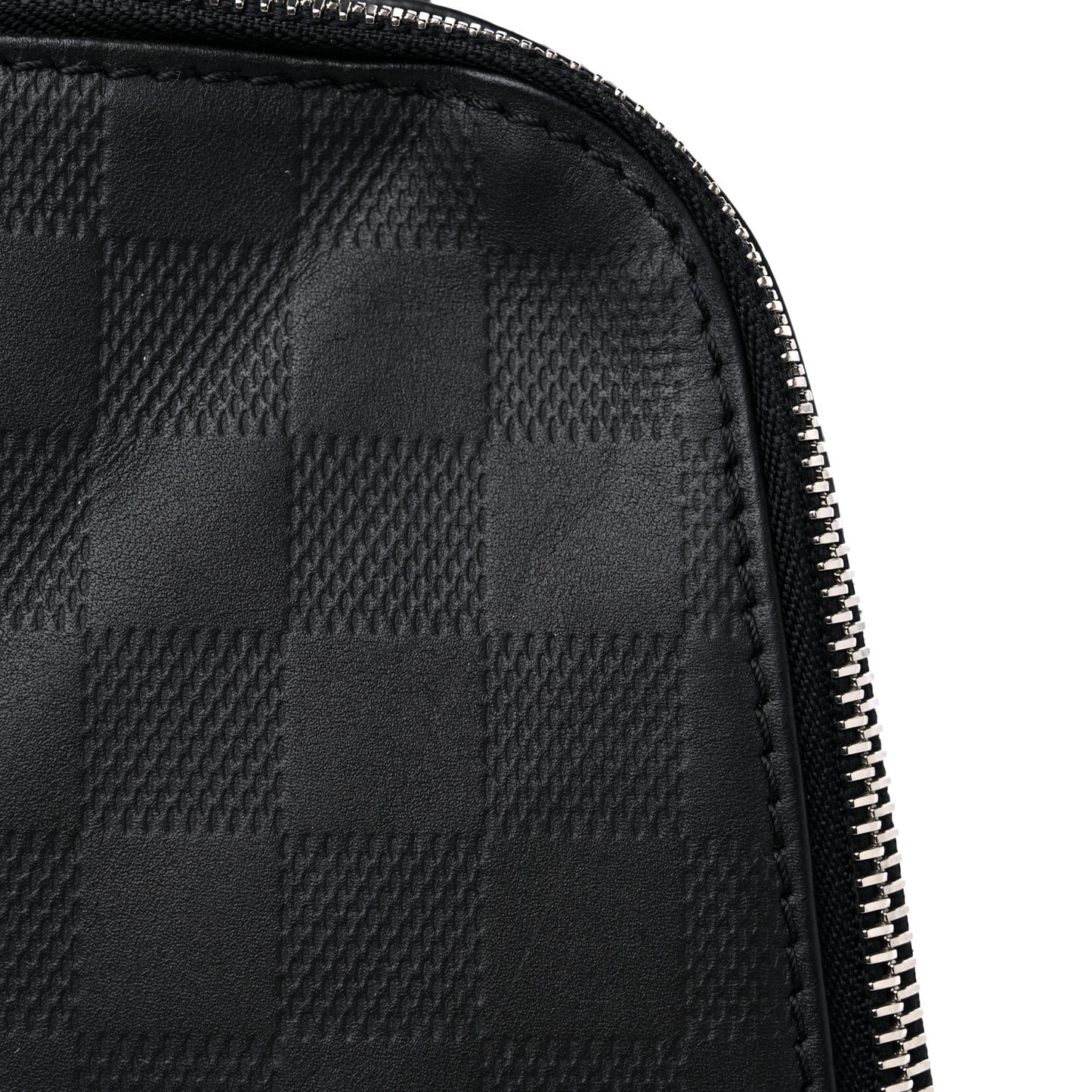 Damier Infini Avenue Sling Bag Onyx