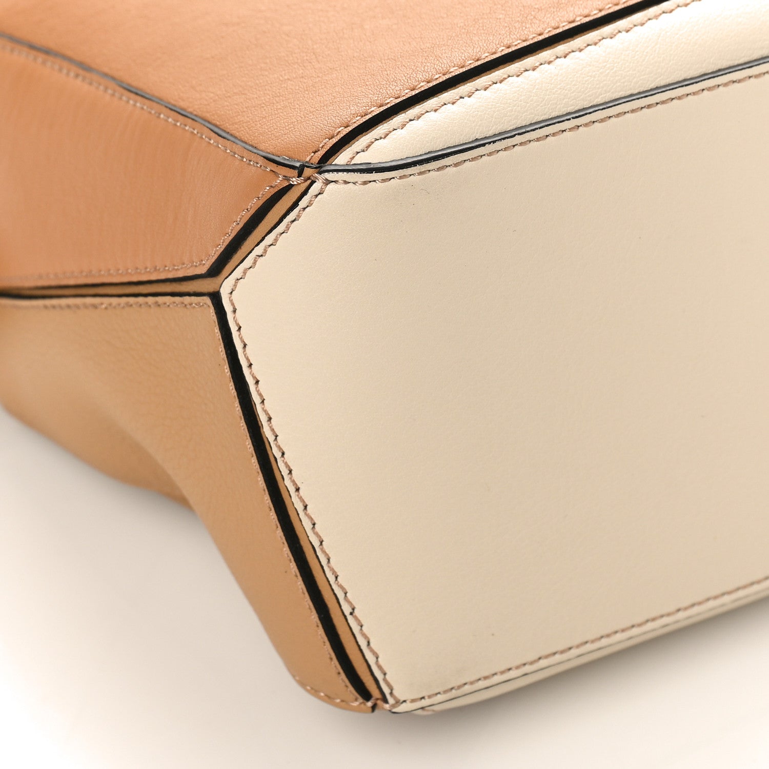 Loewe Calfskin Small Puzzle Bag Dune Warm Desert 7 of 8