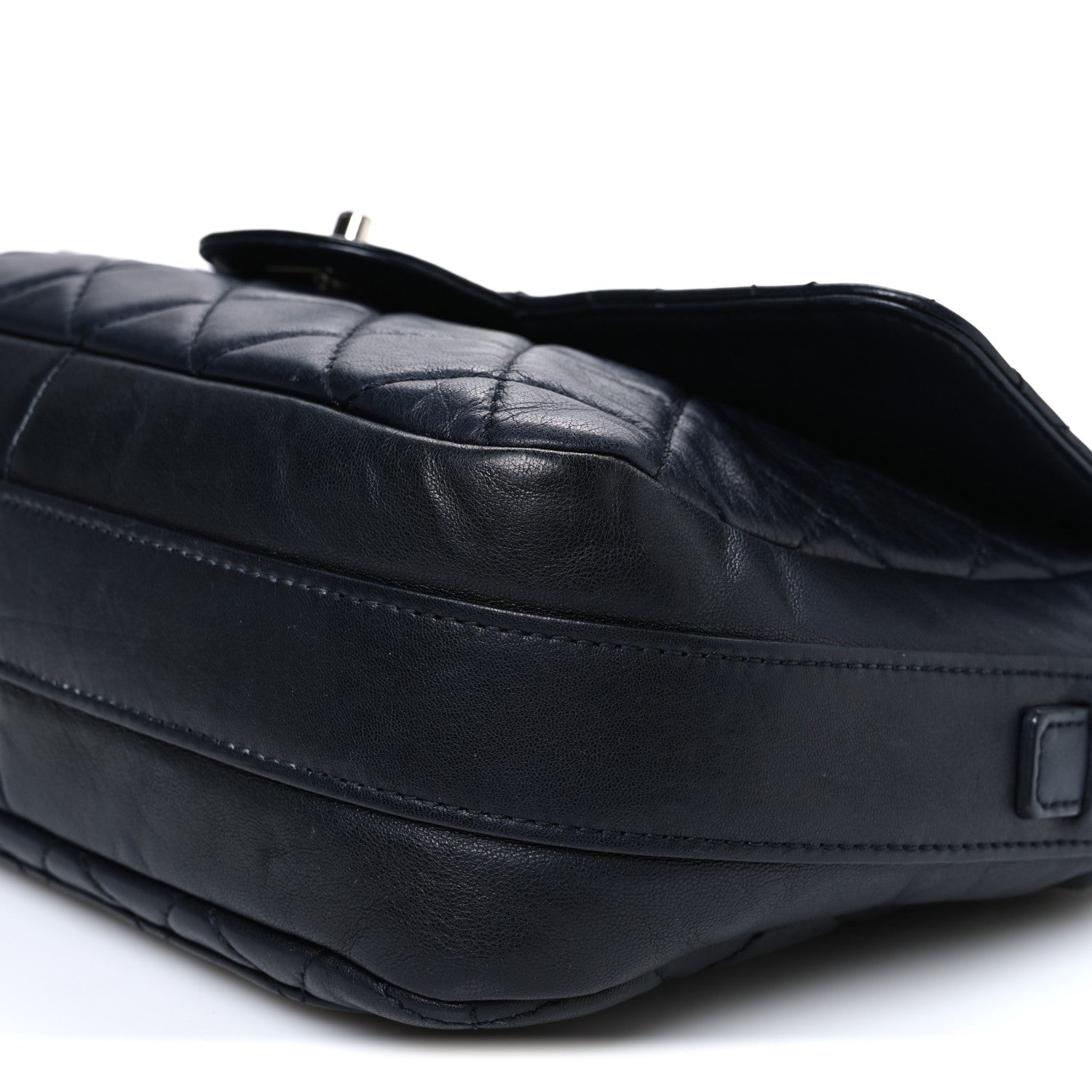 Chanel Lambskin Quilted Messenger Bag Dark Navy 10 of 11