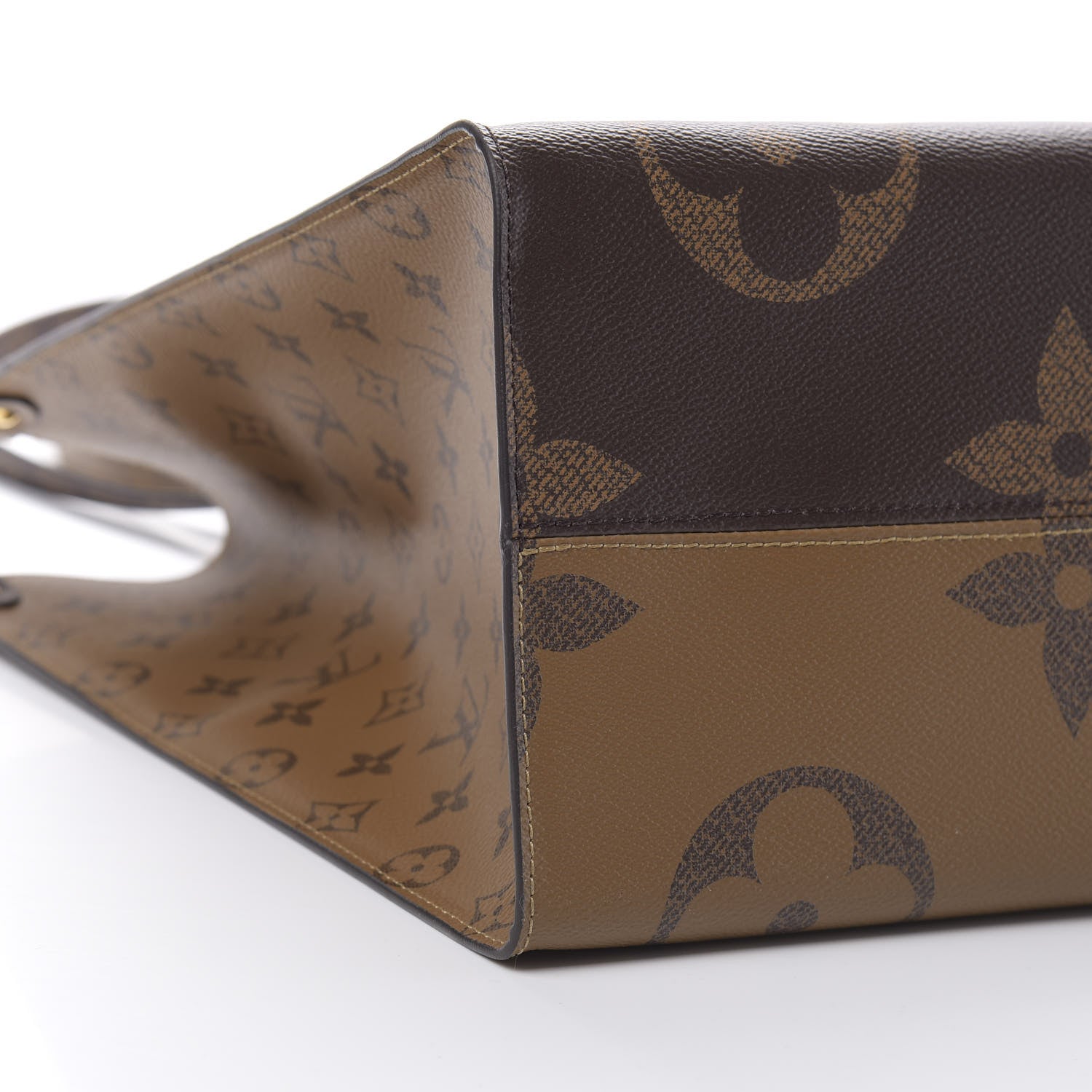 Louis Vuitton Reverse Monogram Giant Onthego GM 9 of 10