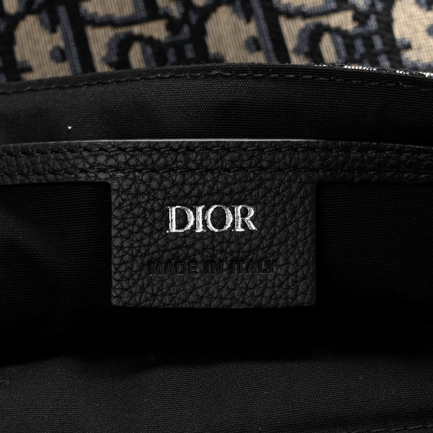 Grained Calfskin Oblique Large Saddle Messenger Black