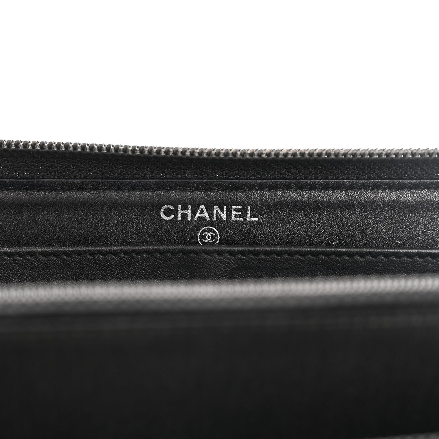 Caviar Large Timeless CC Zip Around Wallet Black