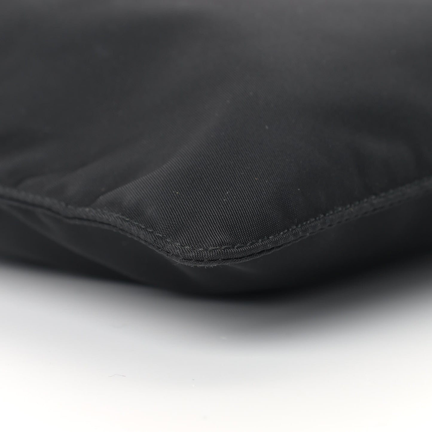 Nylon Vela Flat Messenger Bag Black