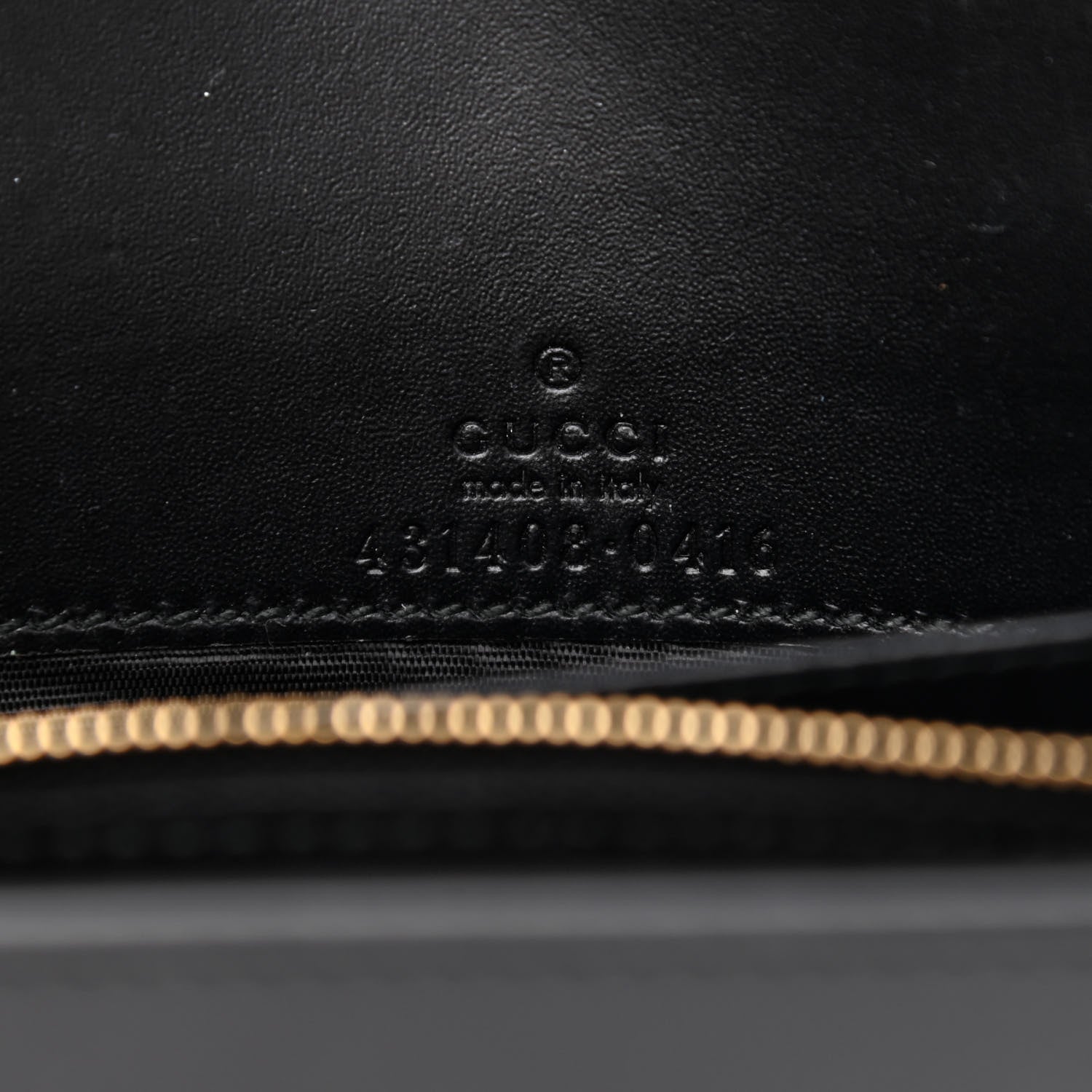 Gucci Guccissima Signature Bowy Chain Wallet Black 6 of 12