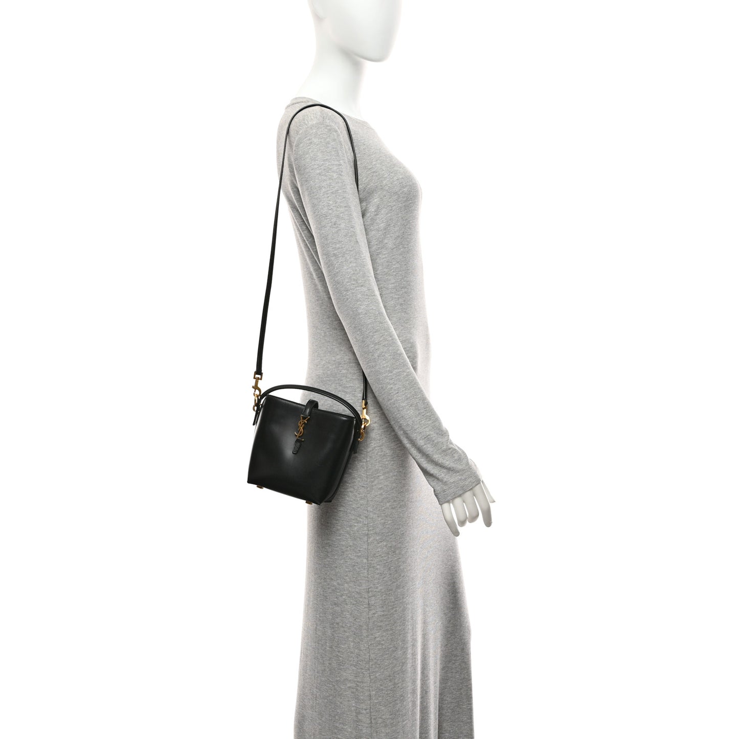 Shiny Calfskin Le 37 Mini Bucket Bag Black