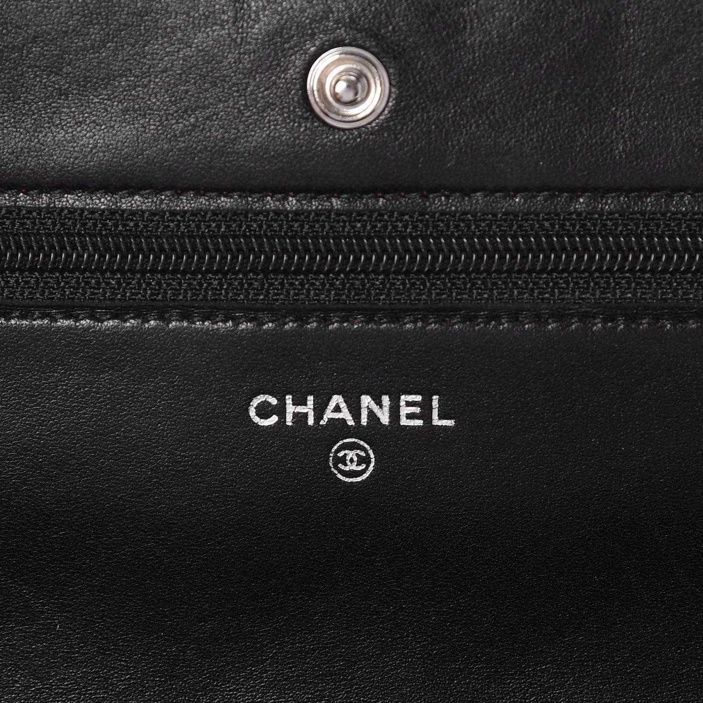 Lambskin Quilted Wallet On Chain WOC Black