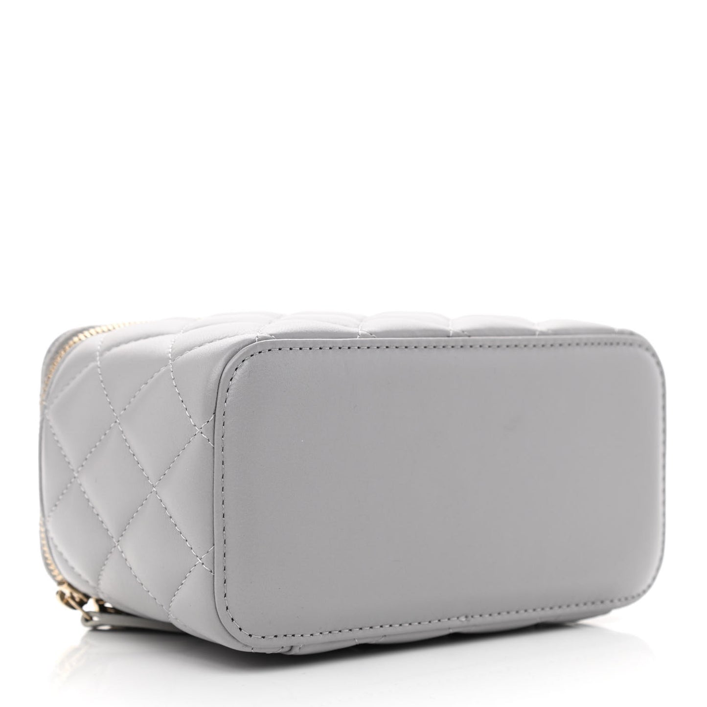 Lambskin Quilted Small Pearl Crush Vanity Case With Chain Grey