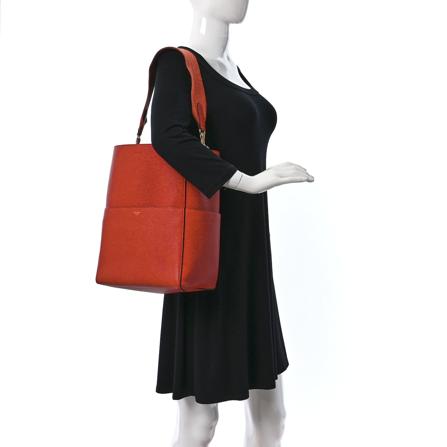 Soft Grained Calfskin Sangle Bucket Bag Cinnamon