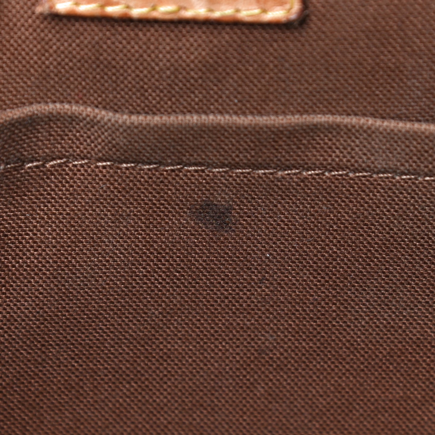 Monogram Bosphore PM Messenger