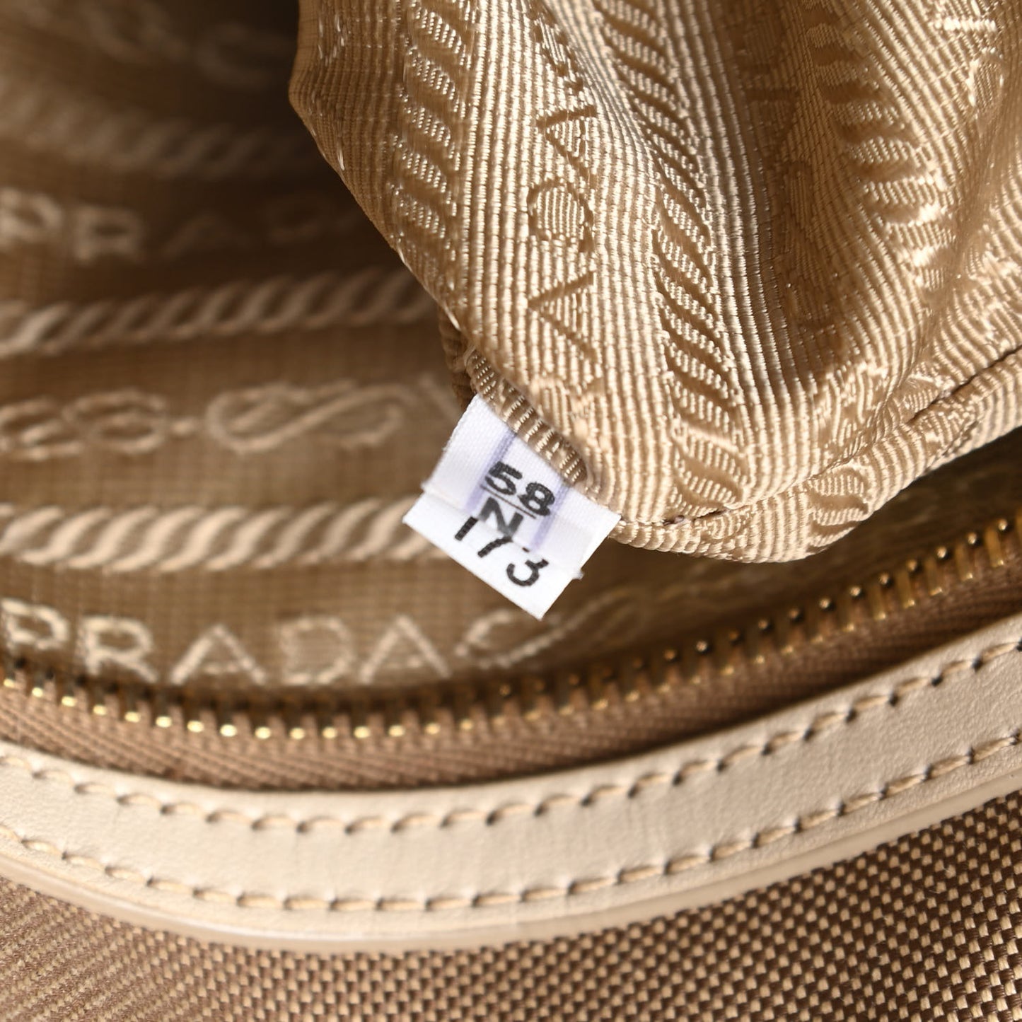 Jacquard Logo Tote Talco