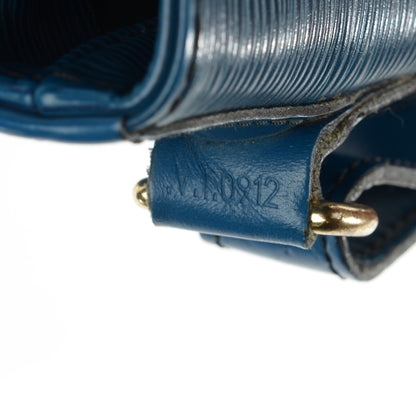 Louis Vuitton Epi Noe Toledo 10 of 14
