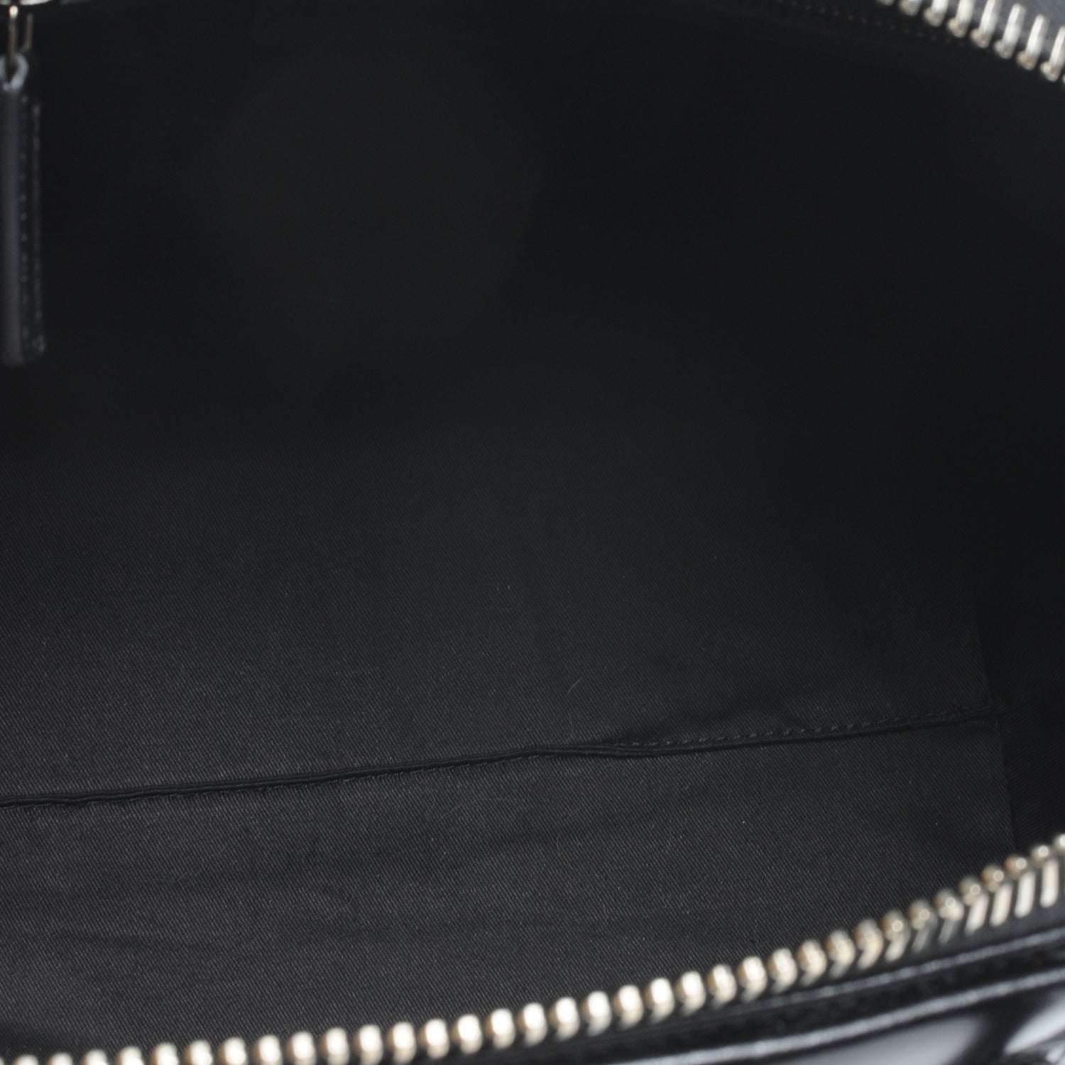 Givenchy Shiny Lord Calfskin Medium Antigona Black 6 of 8