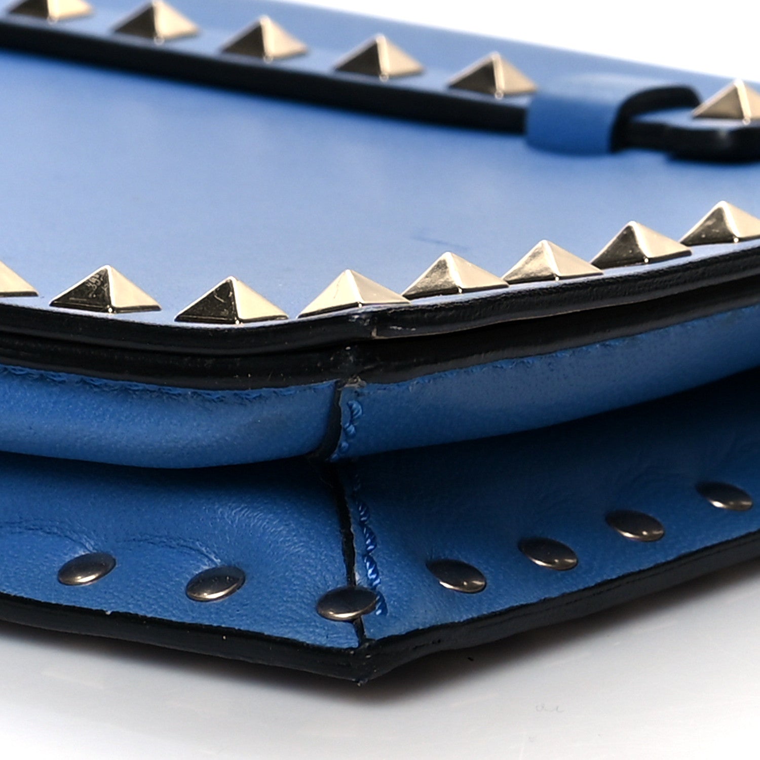 Valentino Garavani Nappa Rockstud Wristlet Clutch Light Sapphire 10 of 10