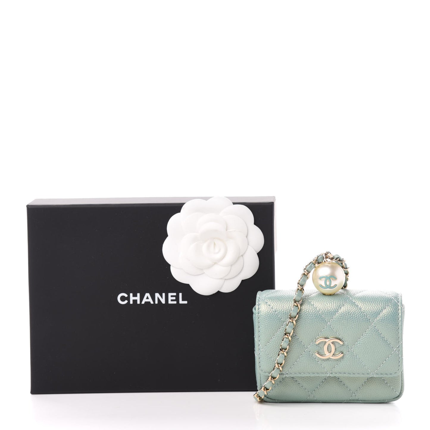 Iridescent Caviar Quilted Pearl On Top Coin Purse With Chain Light Green