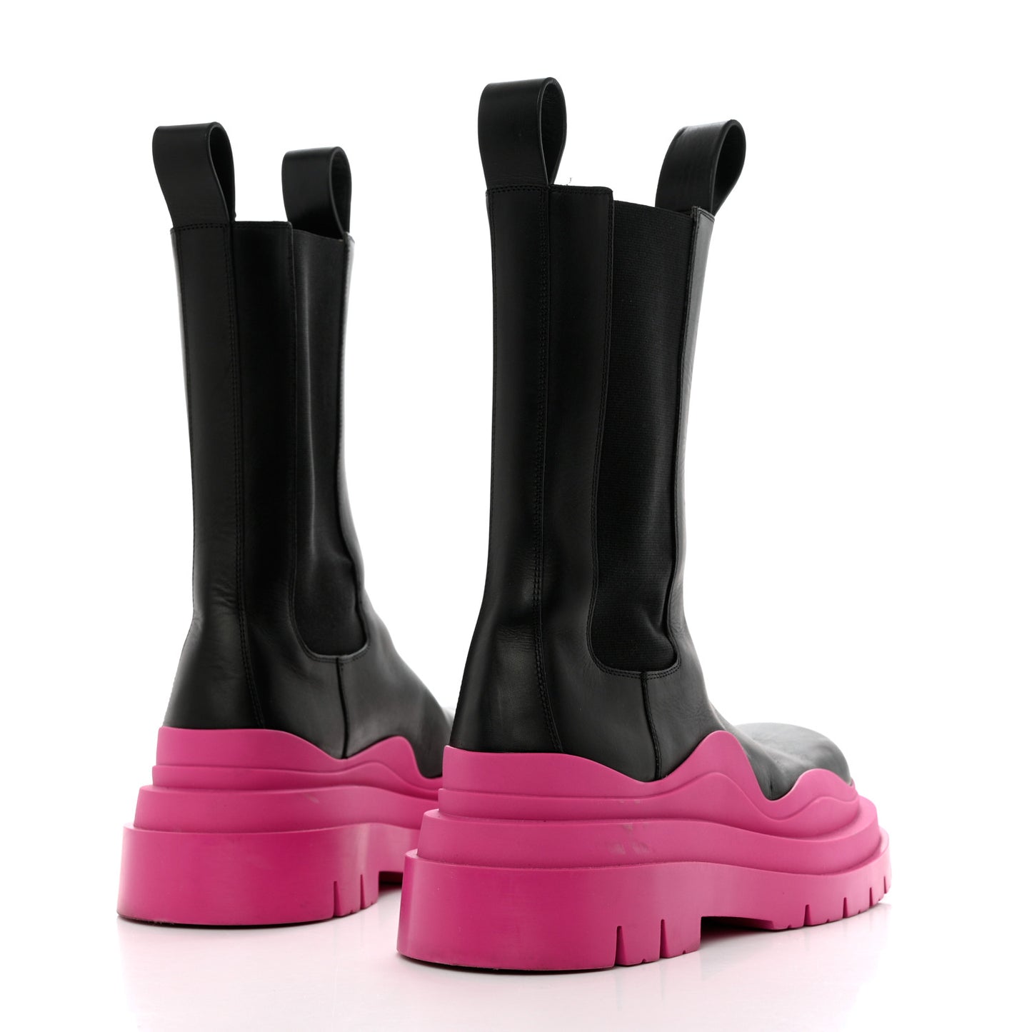 Calfskin The Tire Chelsea Boots 37 Black Hollyhock