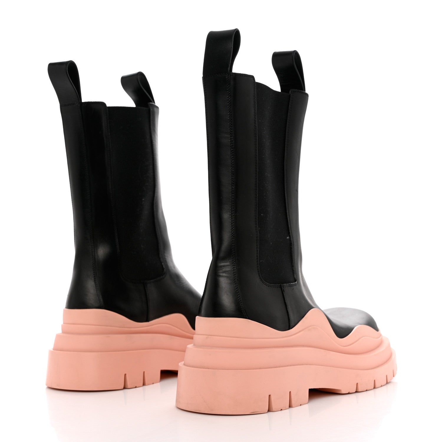 Bottega Veneta Calfskin The Tire Chelsea Boots 38 Black Peachy 4 of 11