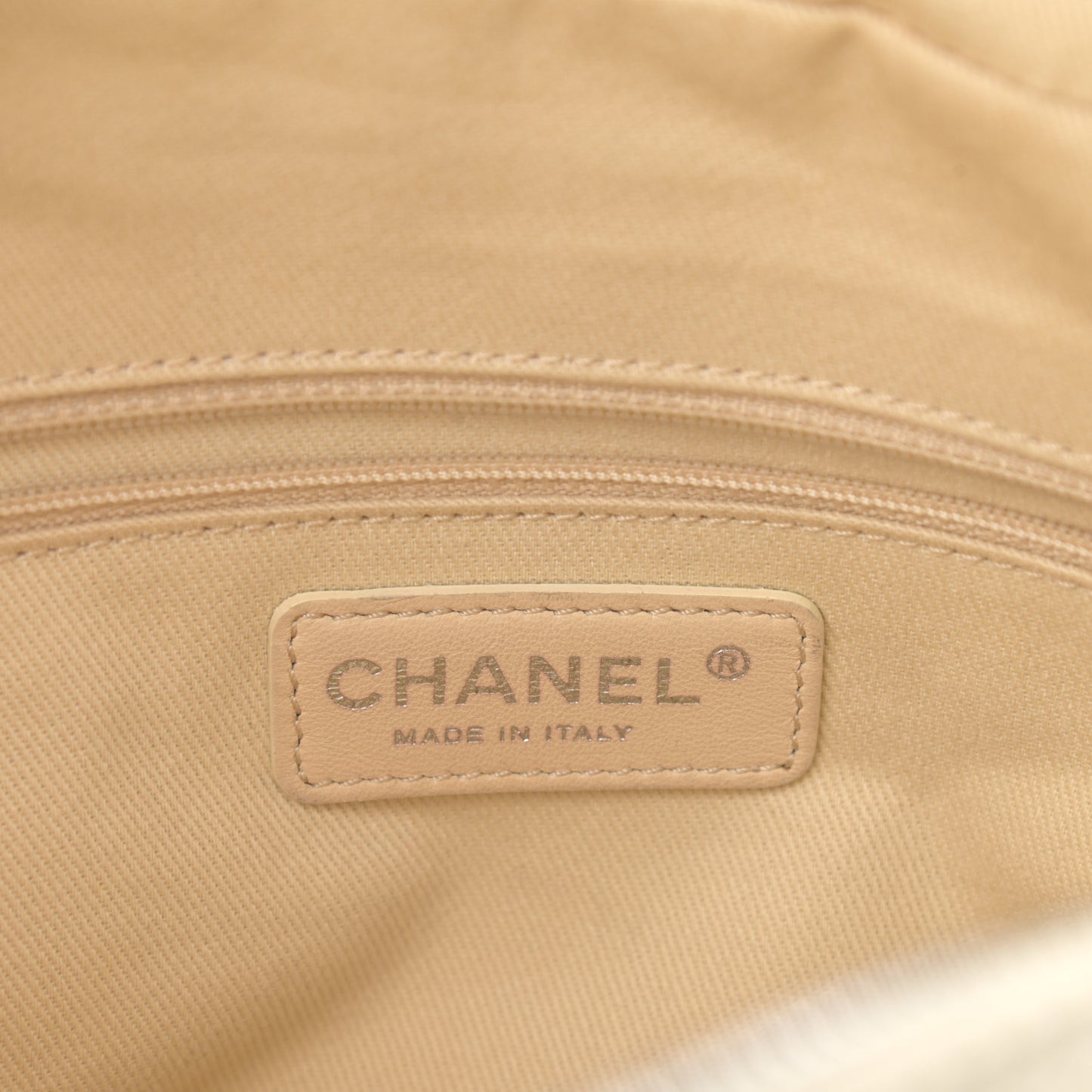 Calfskin Small Diamond Stitch Tote White