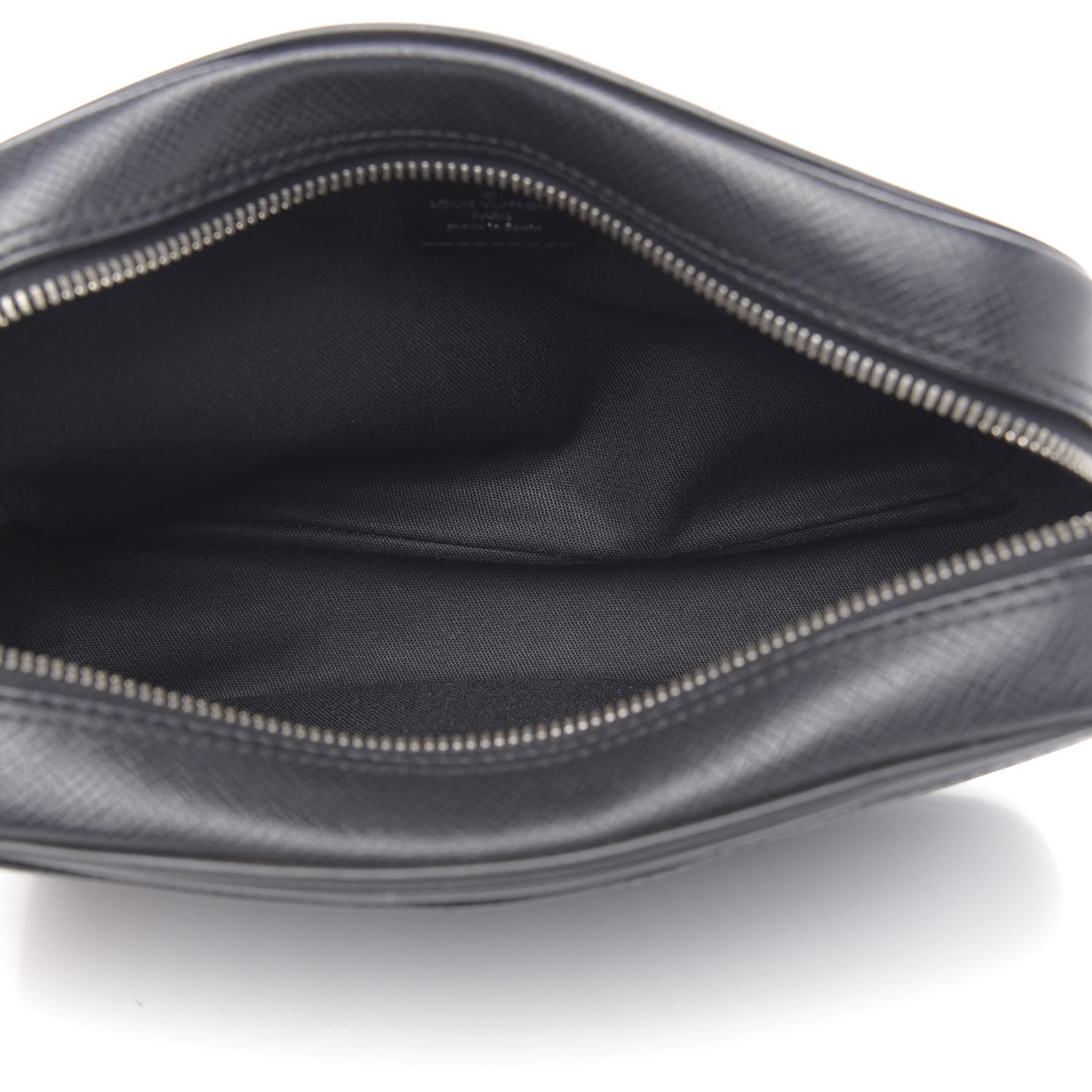 Louis Vuitton Taiga Kaluga Toiletry Pouch Ardoise 5 of 10