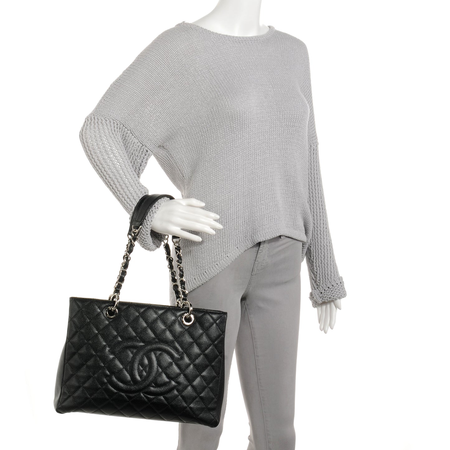 Caviar Grand Shopping Tote GST Black