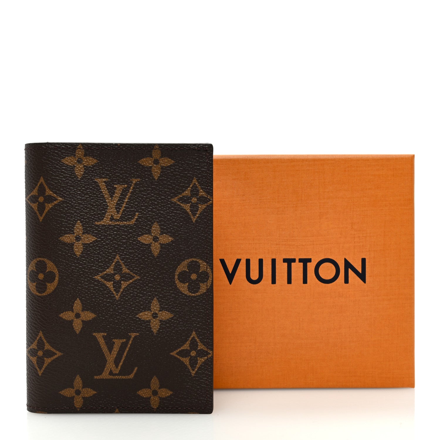 Louis Vuitton Monogram Passport Cover 7 of 7